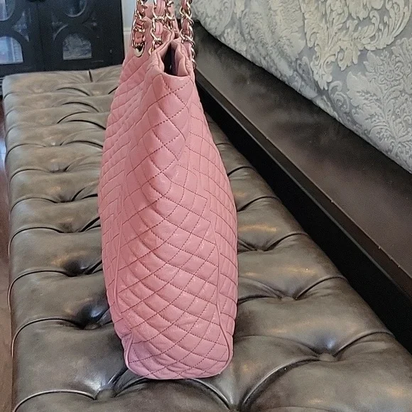 Dolce & Gabbana Quilted Leather Chain Bag - Picture 5 of 13